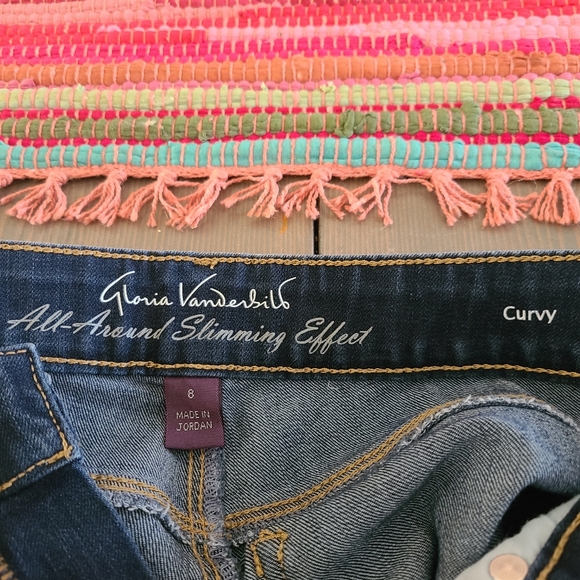 Jeans - Picture 4 of 4